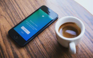 Leia mais sobre o artigo O Twitter de Elon Musk é ruim para a internet?